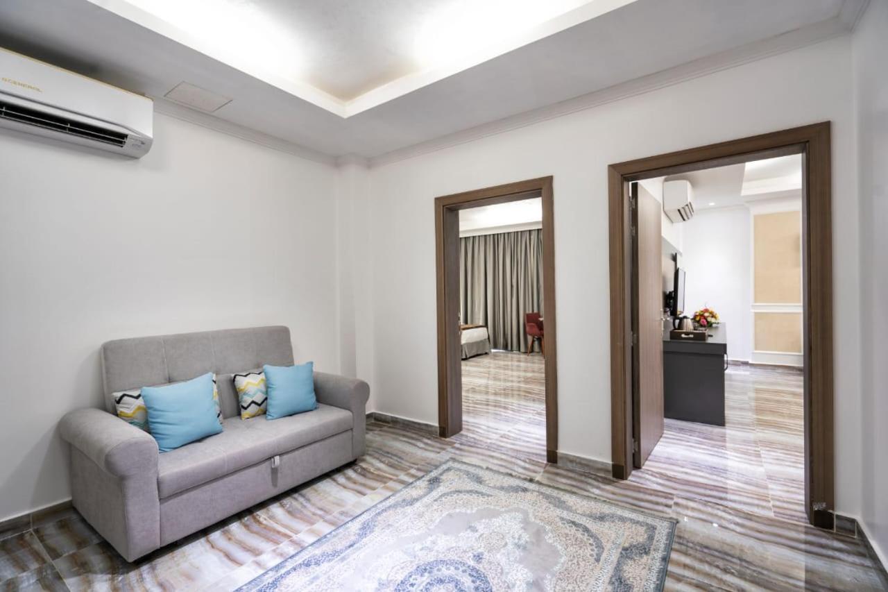 Al Amerat Hotel Al Amarat المظهر الخارجي الصورة